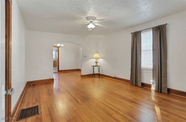 814 Main Street, Caldwell, OH 43724