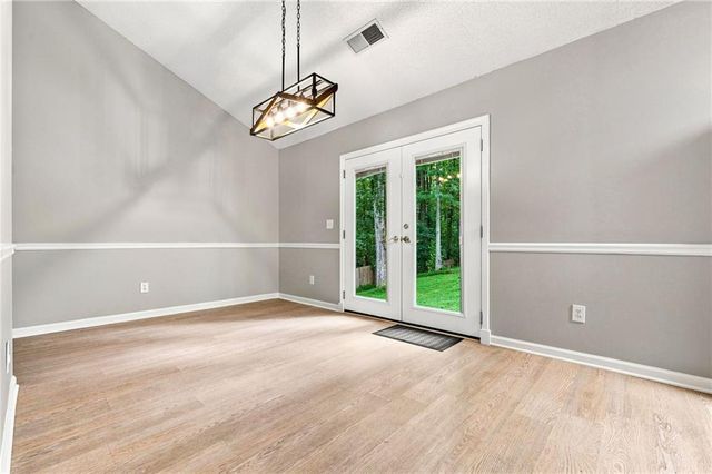 26 Boones Ridge Drive SE, Acworth, GA 30102