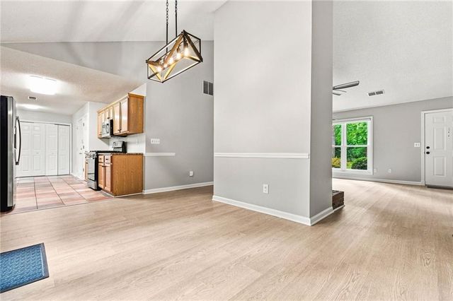 26 Boones Ridge Drive SE, Acworth, GA 30102