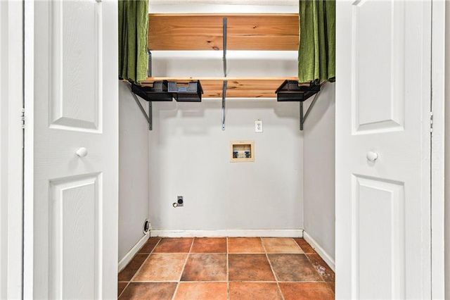 26 Boones Ridge Drive SE, Acworth, GA 30102