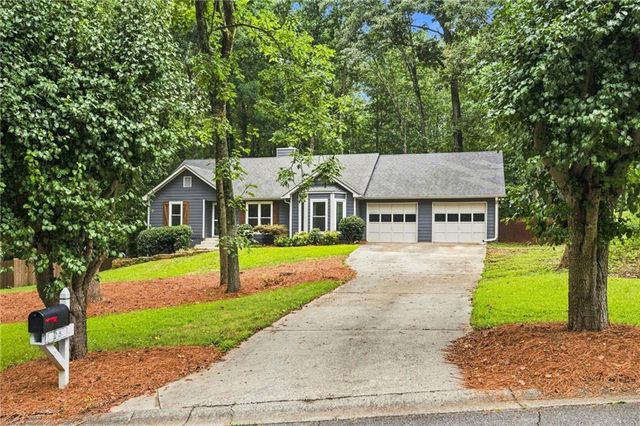 26 Boones Ridge Drive SE, Acworth, GA 30102
