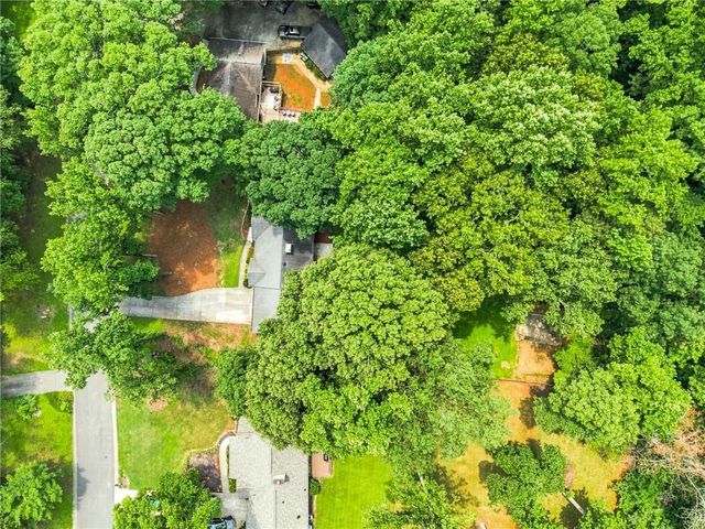26 Boones Ridge Drive SE, Acworth, GA 30102