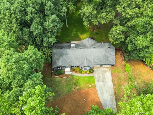 26 Boones Ridge Drive SE, Acworth, GA 30102