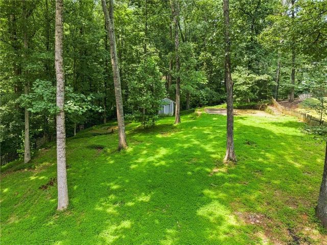 26 Boones Ridge Drive SE, Acworth, GA 30102