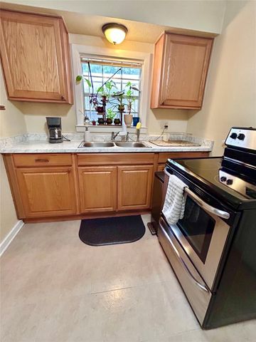 1409 S 13th ST, Temple, TX 76504