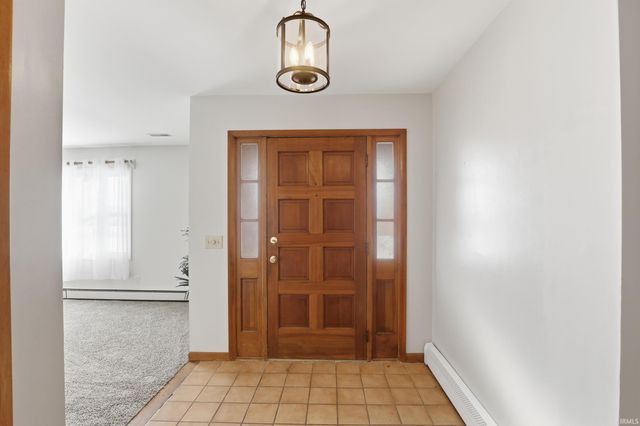 4615 Fairlawn Pass, Fort Wayne, IN 46815