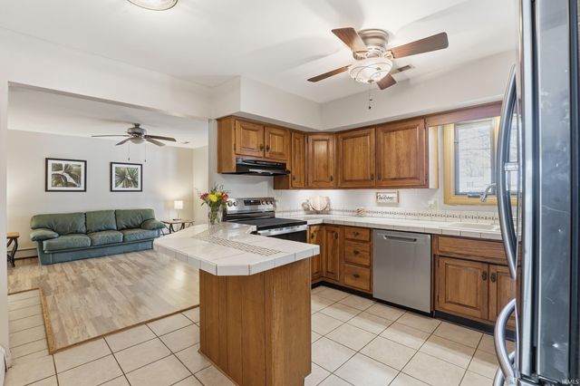 4615 Fairlawn Pass, Fort Wayne, IN 46815