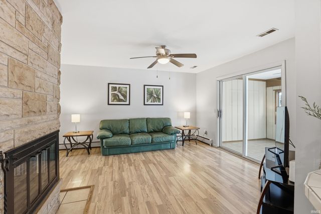 4615 Fairlawn Pass, Fort Wayne, IN 46815