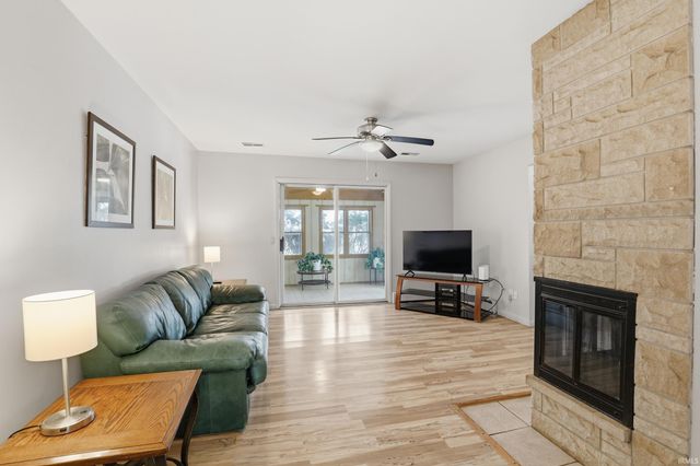 4615 Fairlawn Pass, Fort Wayne, IN 46815