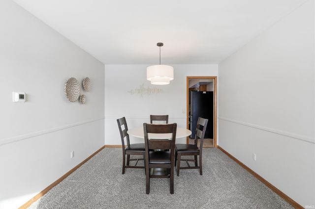 4615 Fairlawn Pass, Fort Wayne, IN 46815