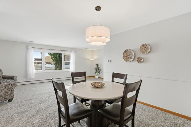 4615 Fairlawn Pass, Fort Wayne, IN 46815