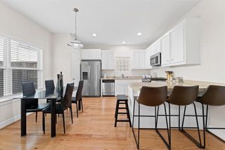 3736 Main Poplar Drive, Houston, TX 77025