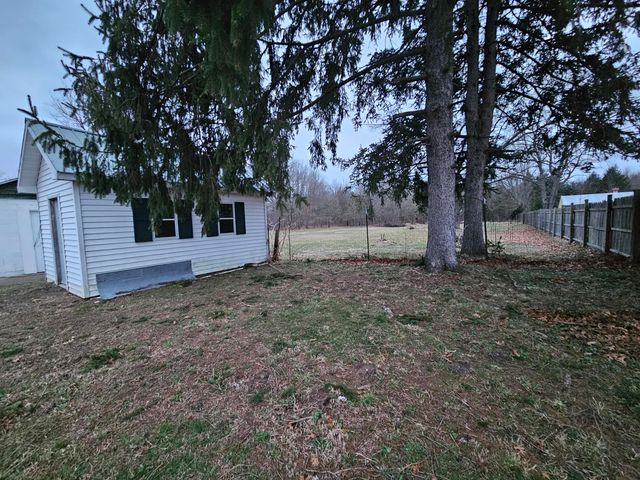 193 Ellis Road, Bedford Twp, MI 49037