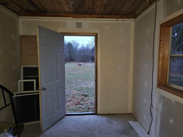 193 Ellis Road, Bedford Twp, MI 49037