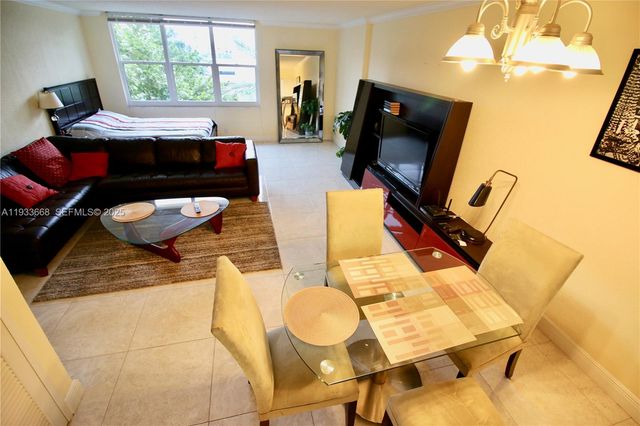 2501 S Ocean Dr 427, Hollywood, FL 33019