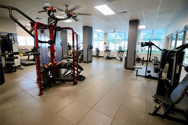 2501 S Ocean Dr 427, Hollywood, FL 33019