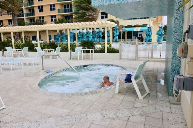 2501 S Ocean Dr 427, Hollywood, FL 33019