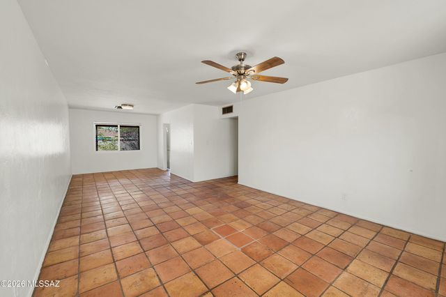1131 N Nema Avenue, Tucson, AZ 85712