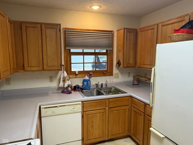 111 Longcastle Drive Unit 1, Greencastle, IN 46135