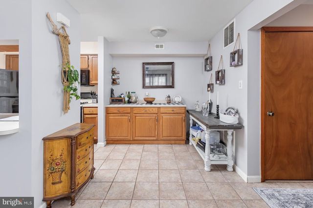 1101 ABERDEEN LN, Blackwood, NJ 08012