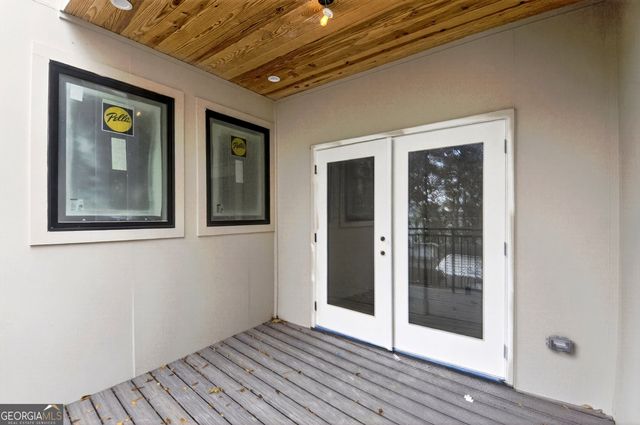 3521 Kingsboro Road, Atlanta, GA 30326