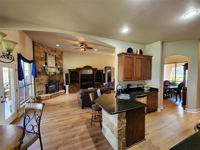 6512 Singleton Road, Fort Worth, TX 76179