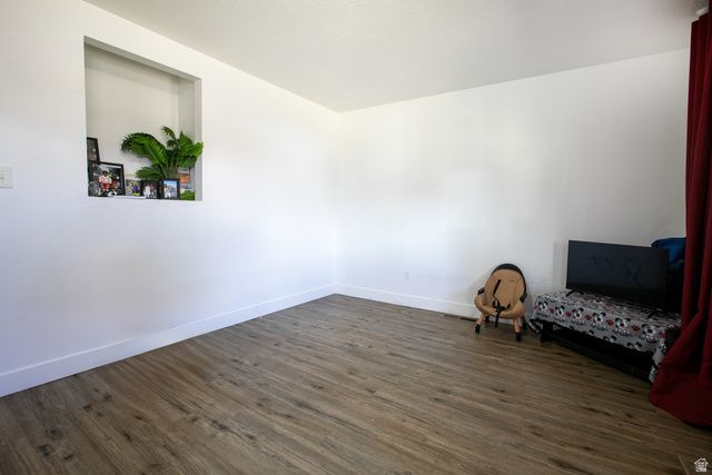 254 W PIONEER CIR, Midvale, UT 84047