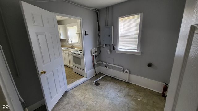 6255 E 25th Street, Indianapolis, IN 46219