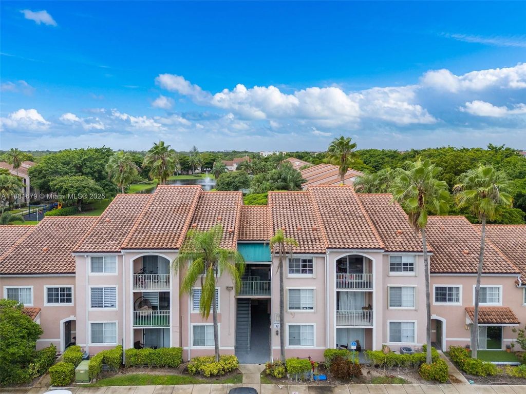 12178 Saint Andrews Pl 205, Miramar, FL 33025