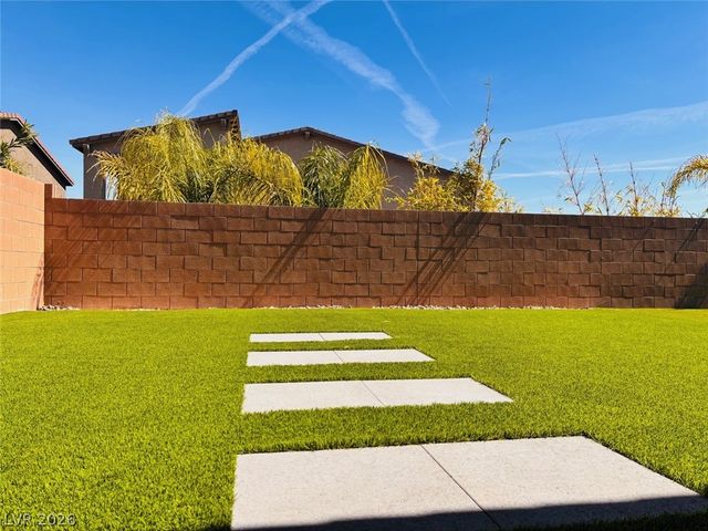 9565 Camelback Creek Drive, Las Vegas, NV 89178