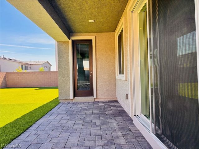 9565 Camelback Creek Drive, Las Vegas, NV 89178