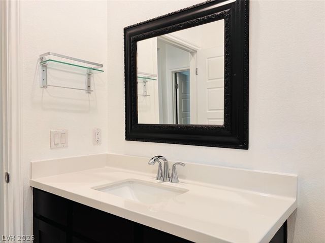 9565 Camelback Creek Drive, Las Vegas, NV 89178