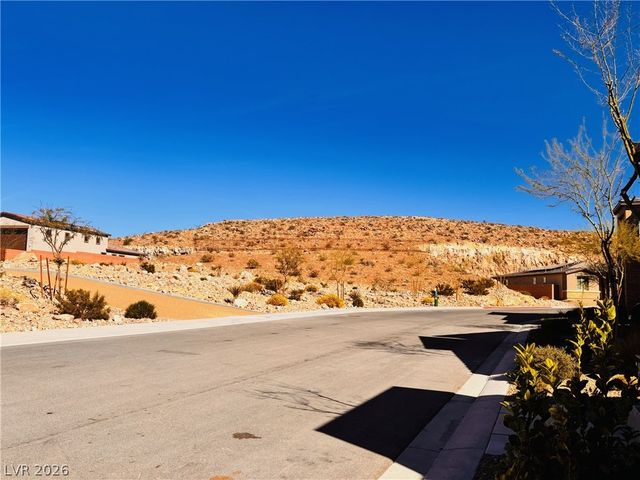 9565 Camelback Creek Drive, Las Vegas, NV 89178