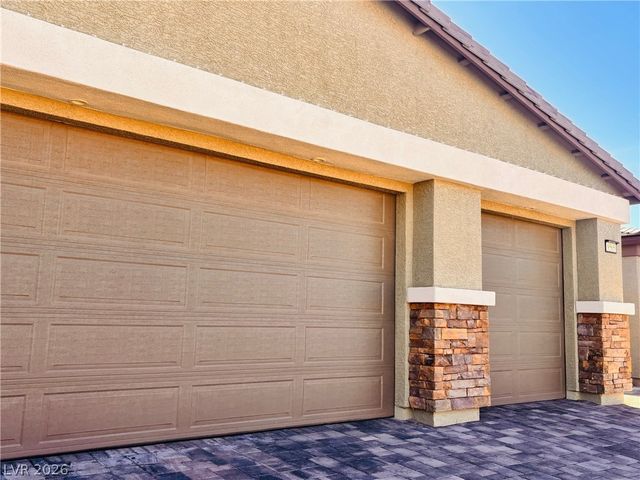 9565 Camelback Creek Drive, Las Vegas, NV 89178