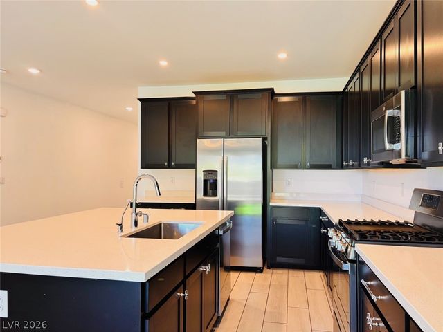 9565 Camelback Creek Drive, Las Vegas, NV 89178