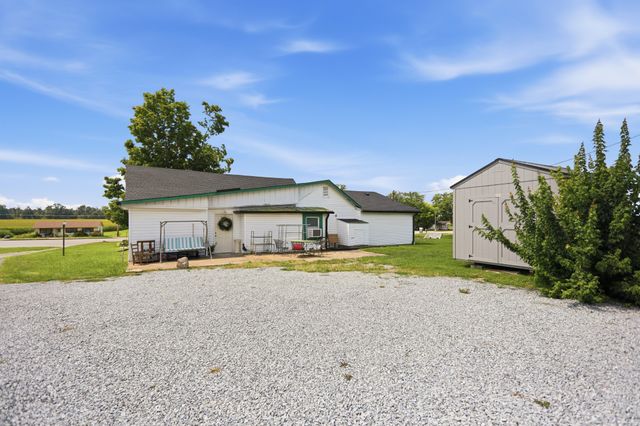 4806 Nashville Rd, Franklin, KY 42134