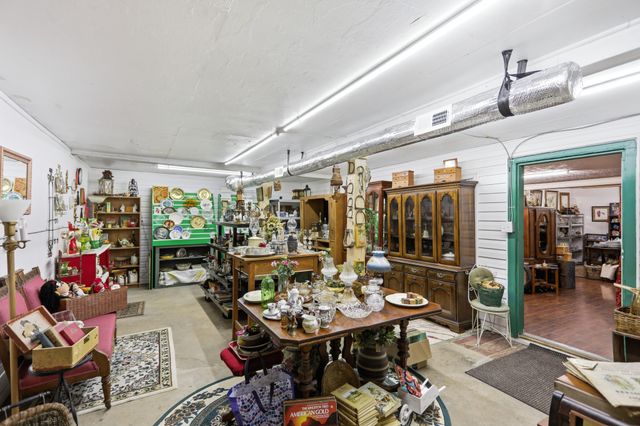 4806 Nashville Rd, Franklin, KY 42134