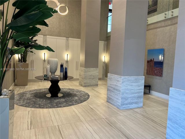 2301 S Ocean Drive 506, Hollywood, FL 33019