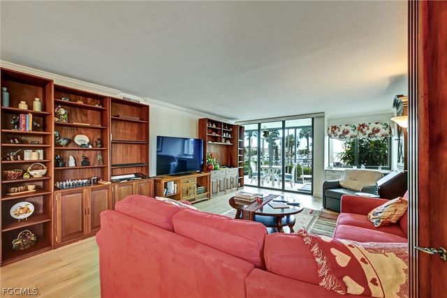 4821 S Landings DR 106, Fort Myers, FL 33919