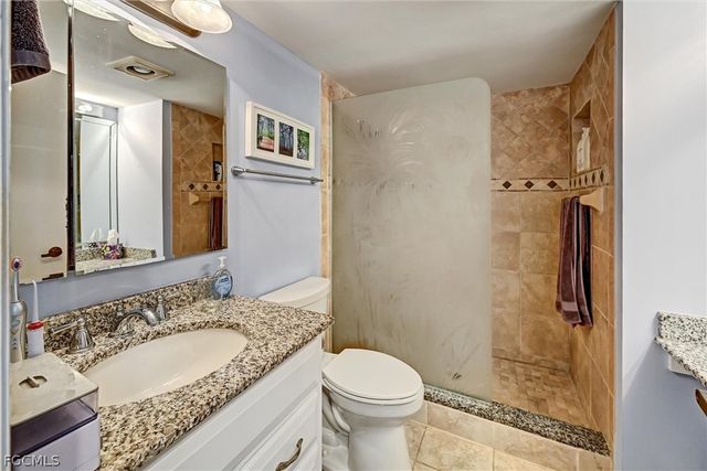 4821 S Landings DR 106, Fort Myers, FL 33919