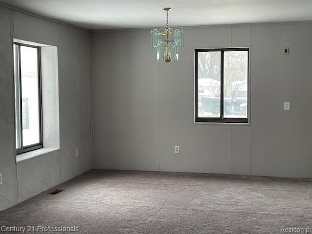 32468 Rosslyn Avenue, Garden City, MI 48135