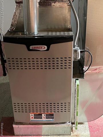 32468 Rosslyn Avenue, Garden City, MI 48135