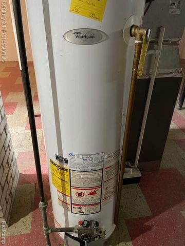 32468 Rosslyn Avenue, Garden City, MI 48135