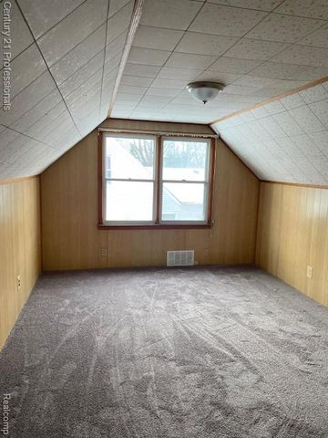 32468 Rosslyn Avenue, Garden City, MI 48135