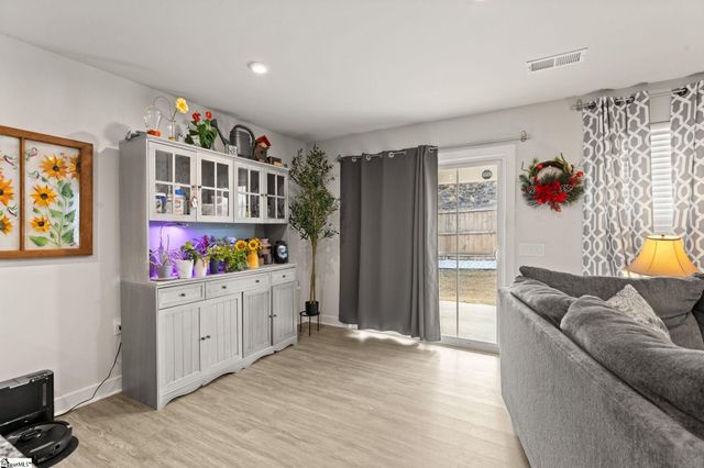 219 Bending Branch Road, Greenville, SC 29605