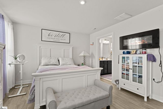 219 Bending Branch Road, Greenville, SC 29605