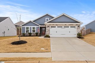 219 Bending Branch Road, Greenville, SC 29605