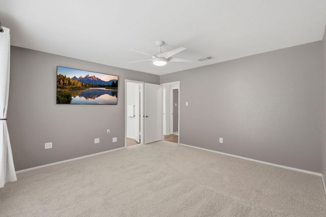 11 Rock Pine Court, The Woodlands, TX 77381