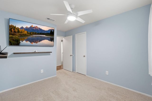 11 Rock Pine Court, The Woodlands, TX 77381