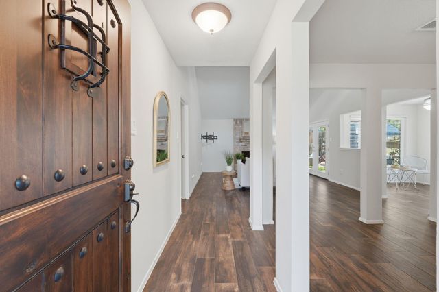 11 Rock Pine Court, The Woodlands, TX 77381